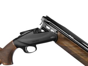 Benelli 828 U Best Steel Süper Poze Av Tüfeği