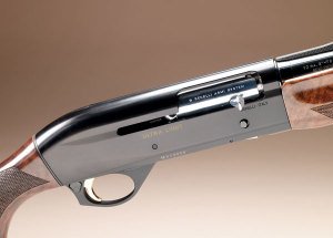 Benelli Ultralight Yarı Ot.Av Tüfeği